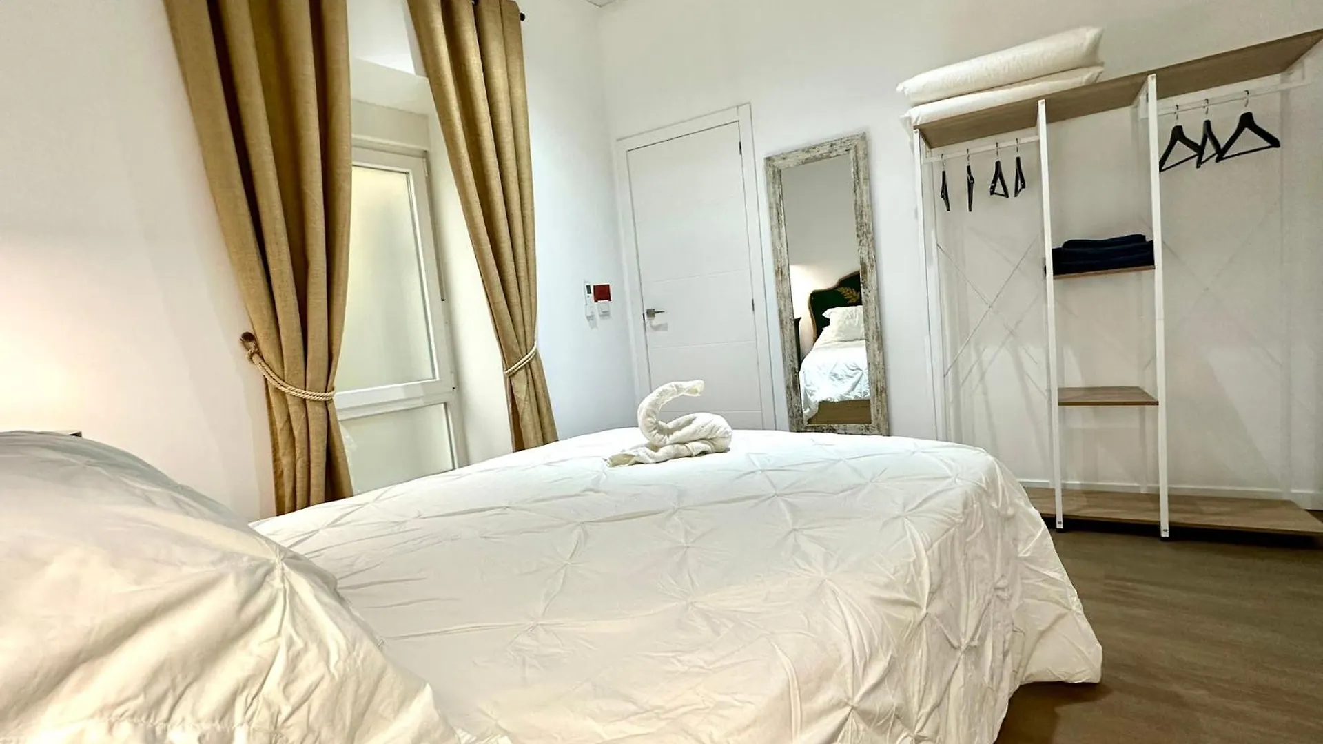 Apartamento Nebro Luna Cadiz